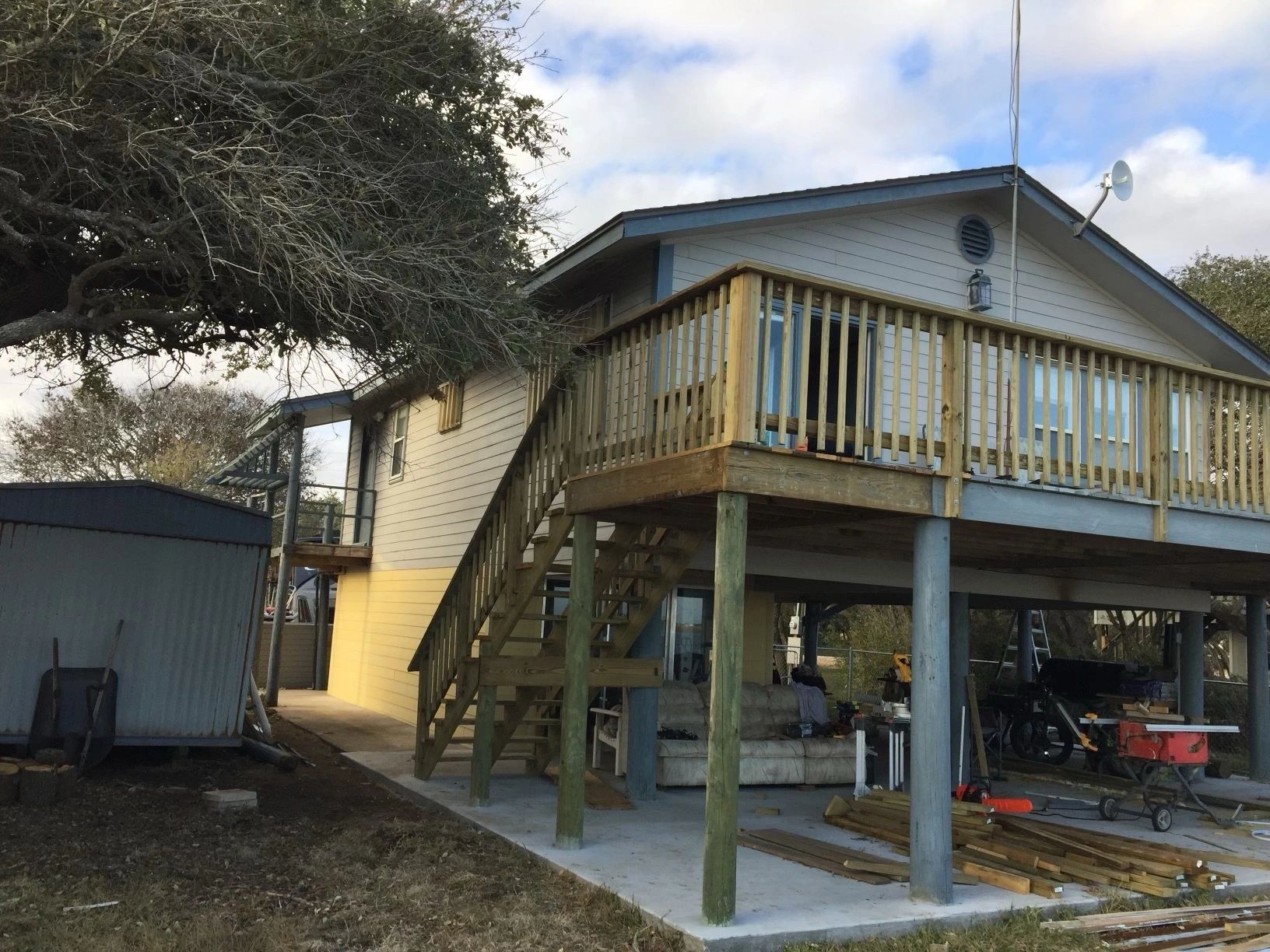 Deck railing and new addition project — Skystone Homes LLC project
