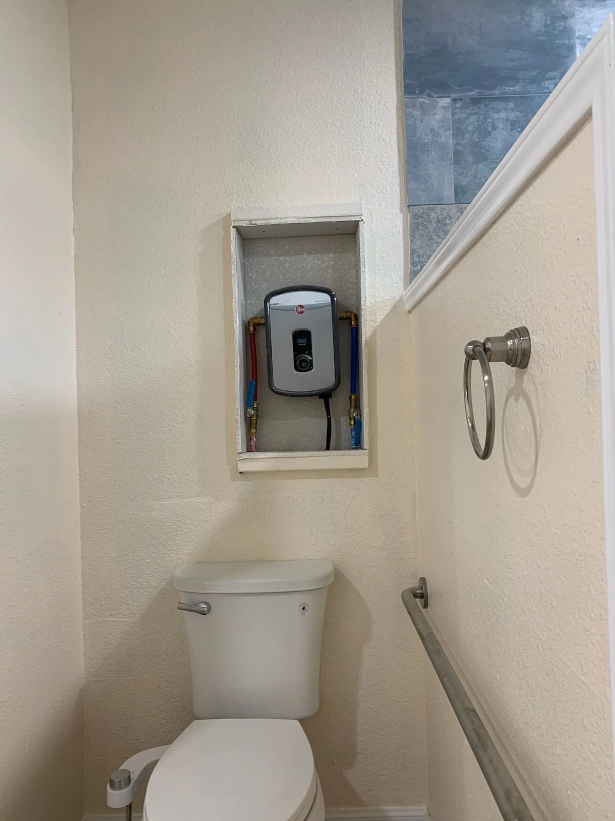Remodeled interior — finishing details — Skystone Homes LLC project